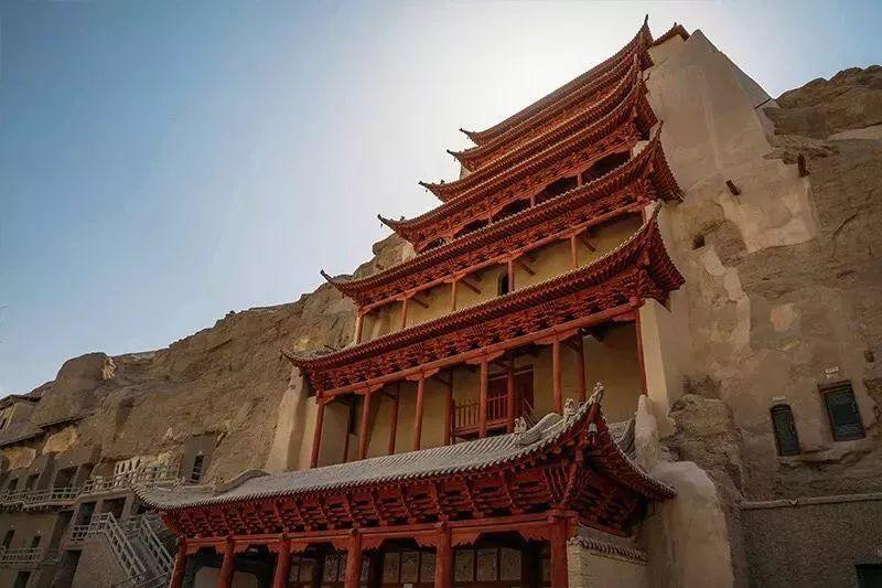 【绚丽甘肃】兰州-平山湖大峡谷-七彩丹霞-嘉峪关-敦煌莫高窟-鸣沙山月牙泉6日游